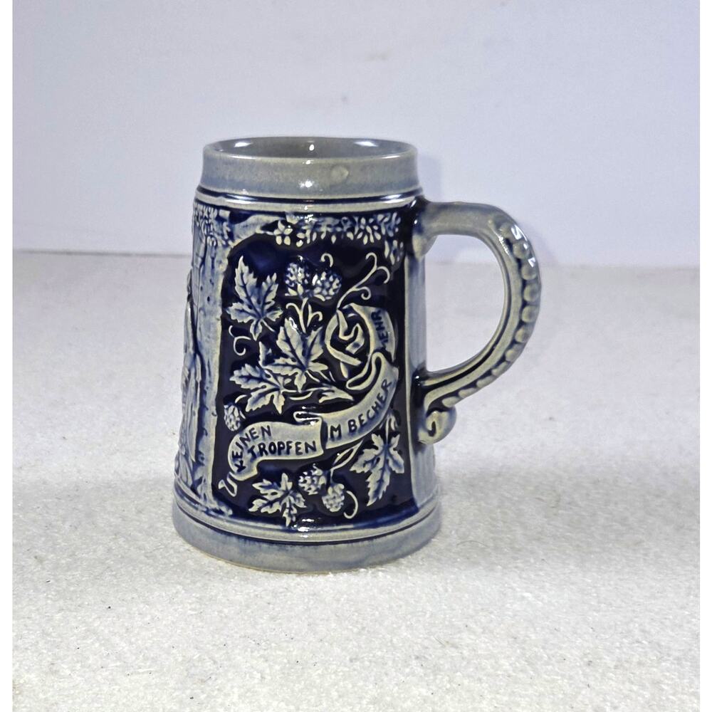 Vintage West Germany Raised Relief Beer Stein Cobalt Blue Grapevine Barware - Picture 2 of 6